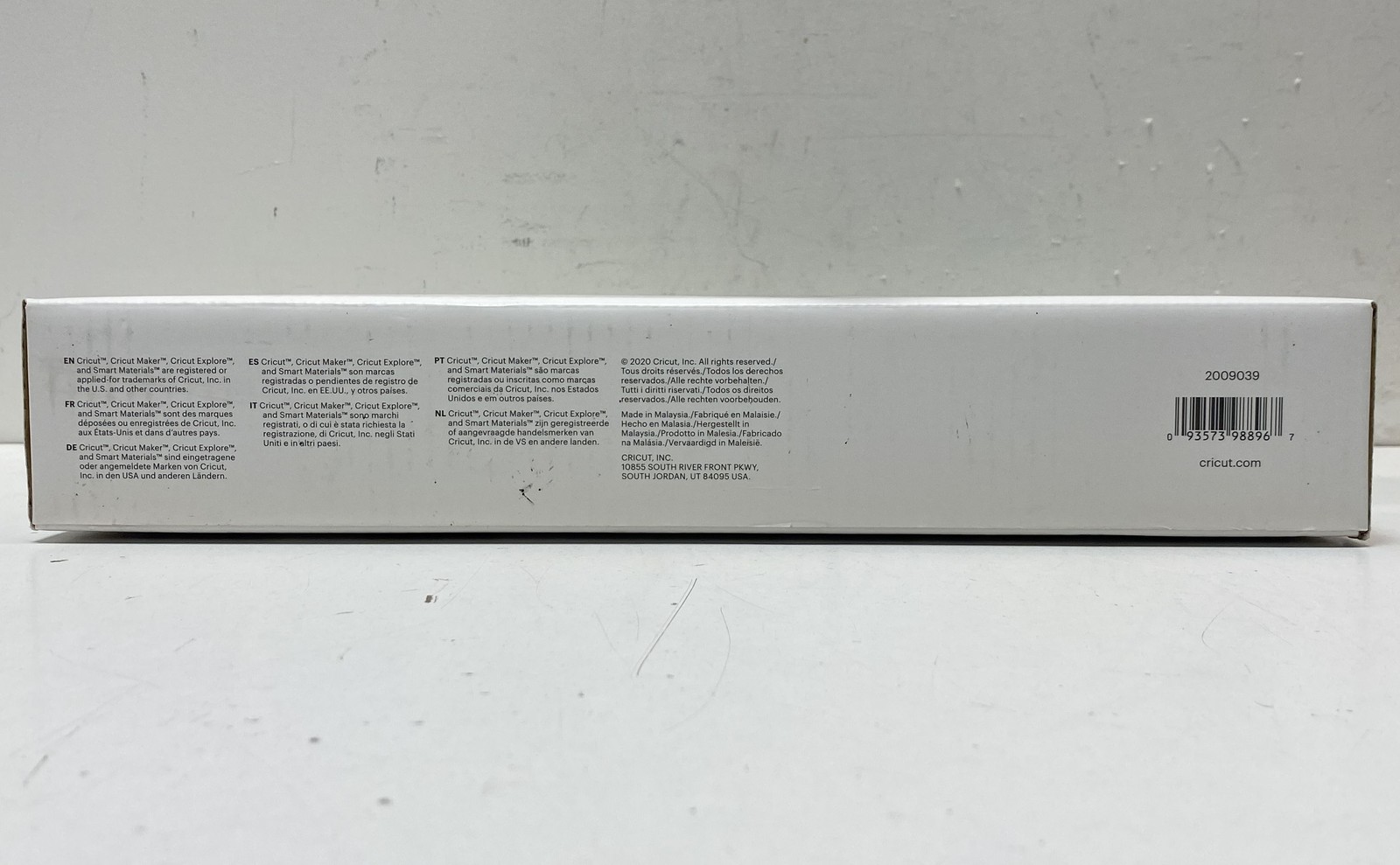 Cricut Roll Holder for Smart Materials Maker 3 Explore 3 Model 2009039 New