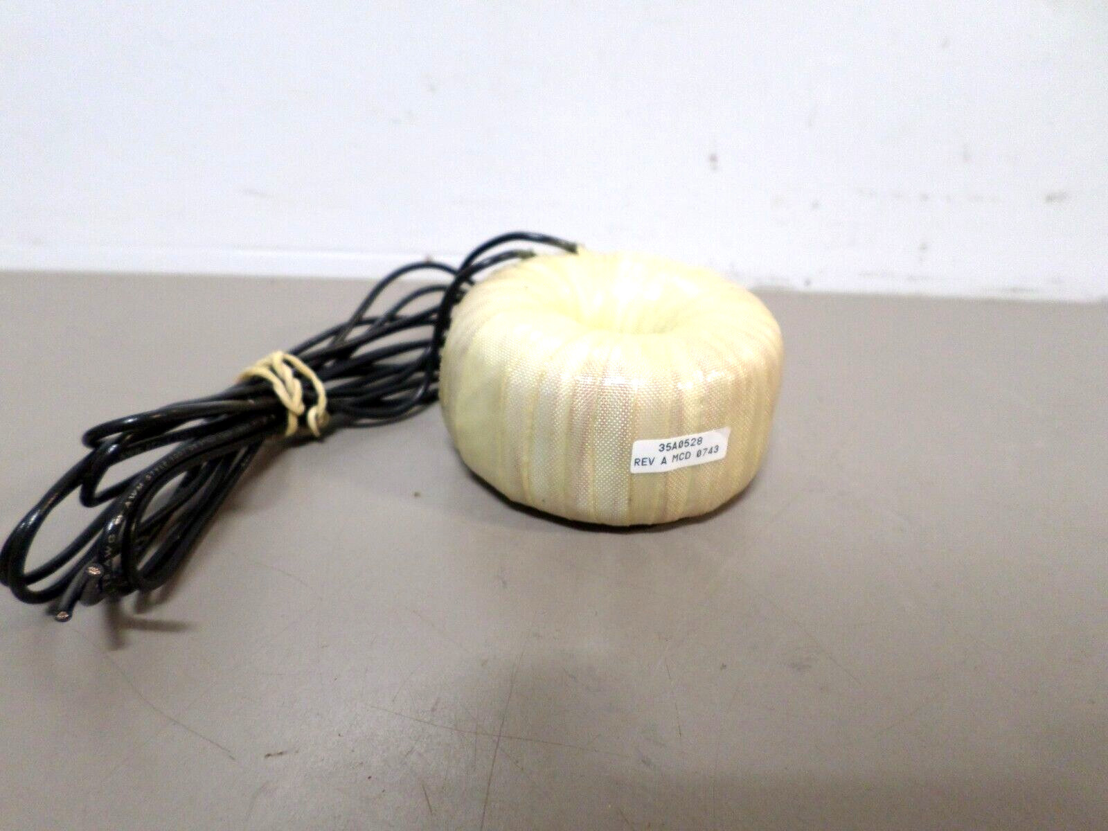 35A0548 Round Current Sensing Transformer 6.6A
