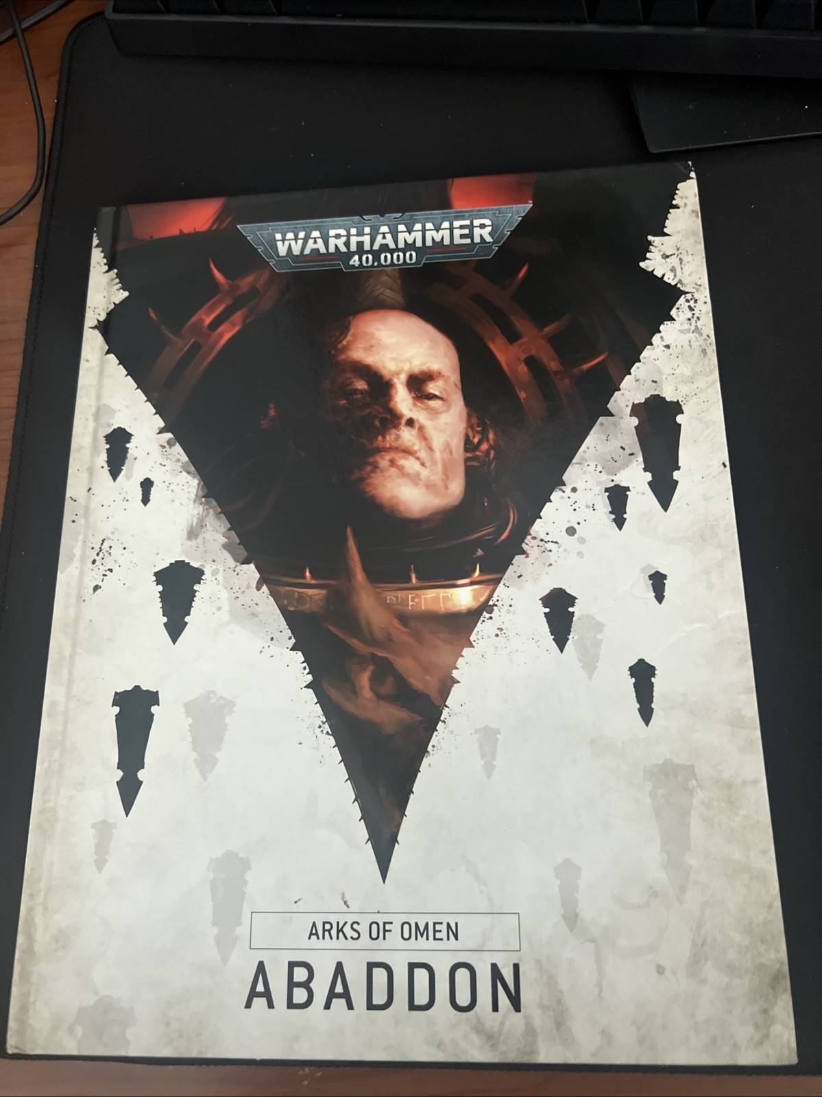 Arks of Omen: Abbadon #1. Warhammer 40K