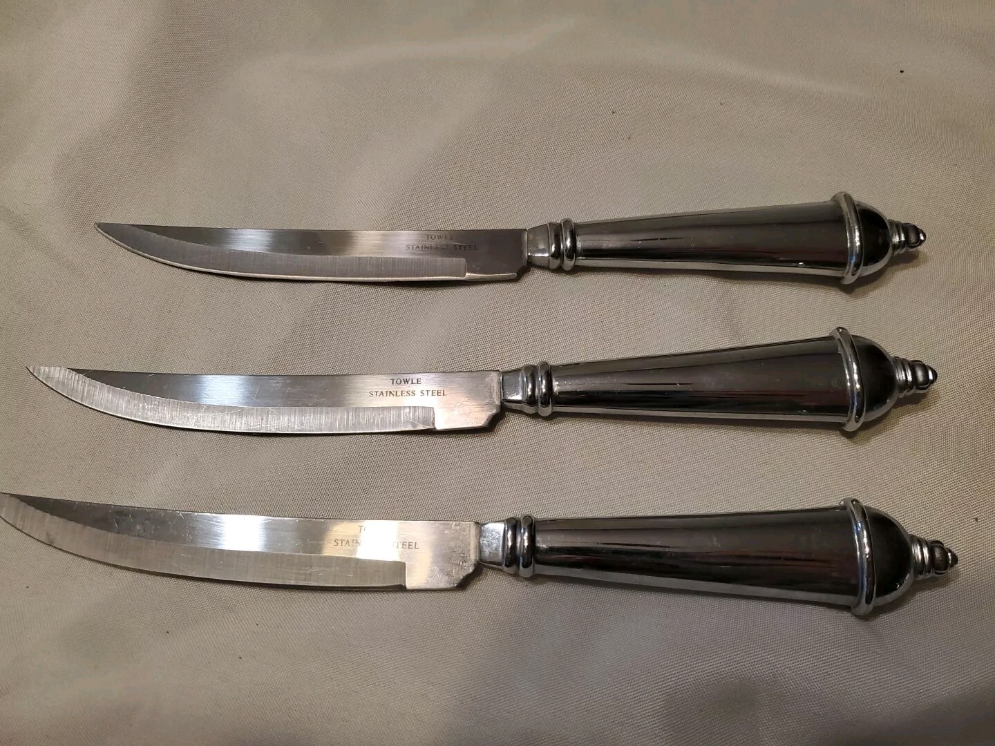 Vintage TOWLE Stainless Steel Steak Knives. Set Of 3. A7