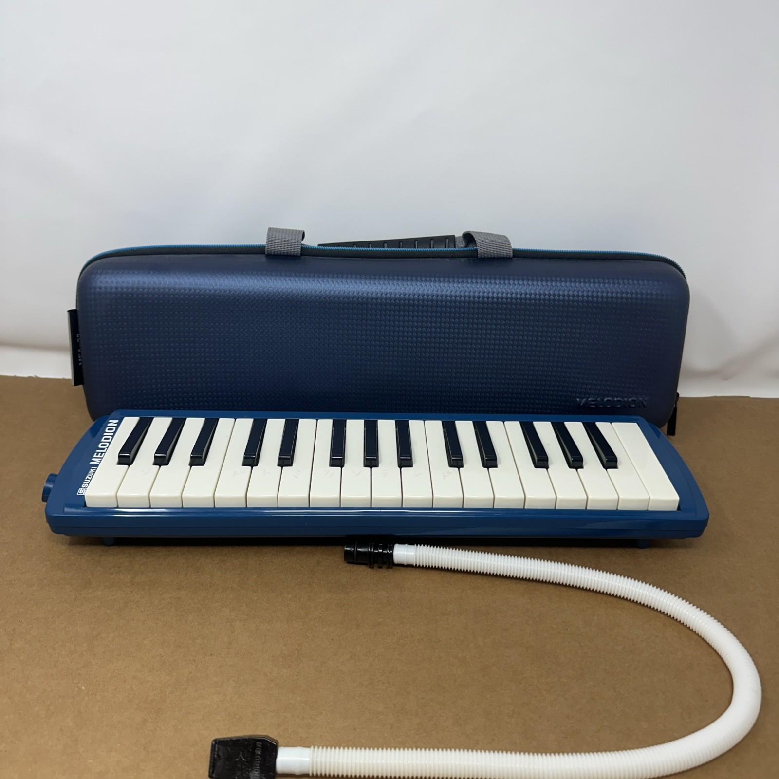SUZUKI MELODION BLUE KEYBOARD MFA-32