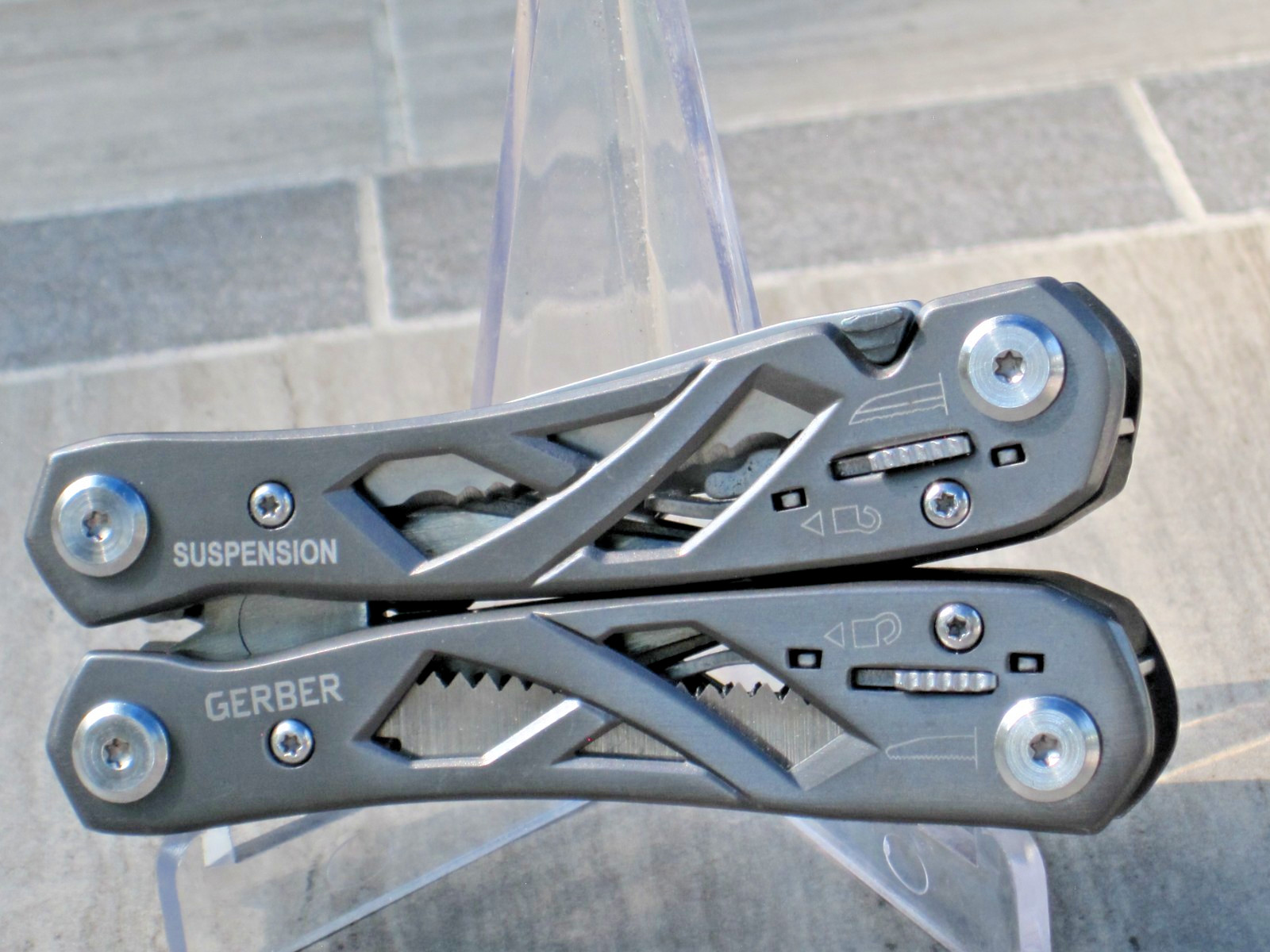 GERBER "SUSPENSION" Multitool, 10-tools