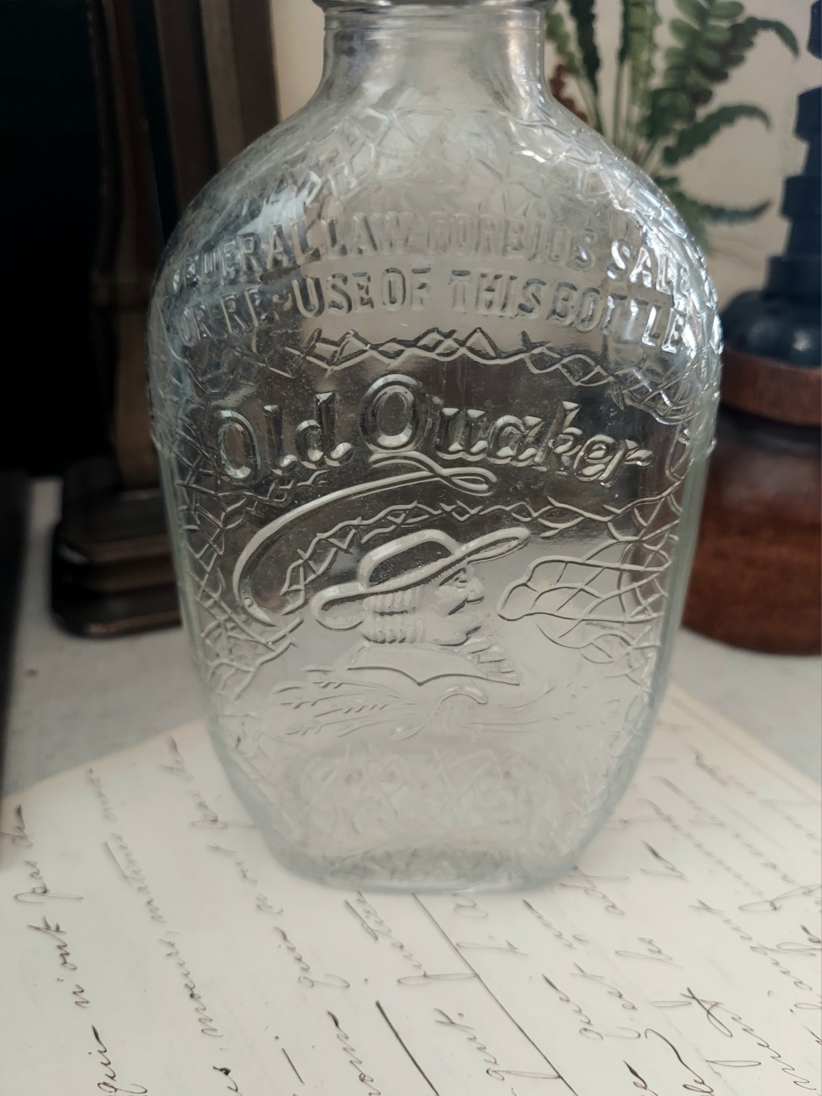 Old Quaker Pint Size Whiskey Embossed Quaker And Spider Web Texture