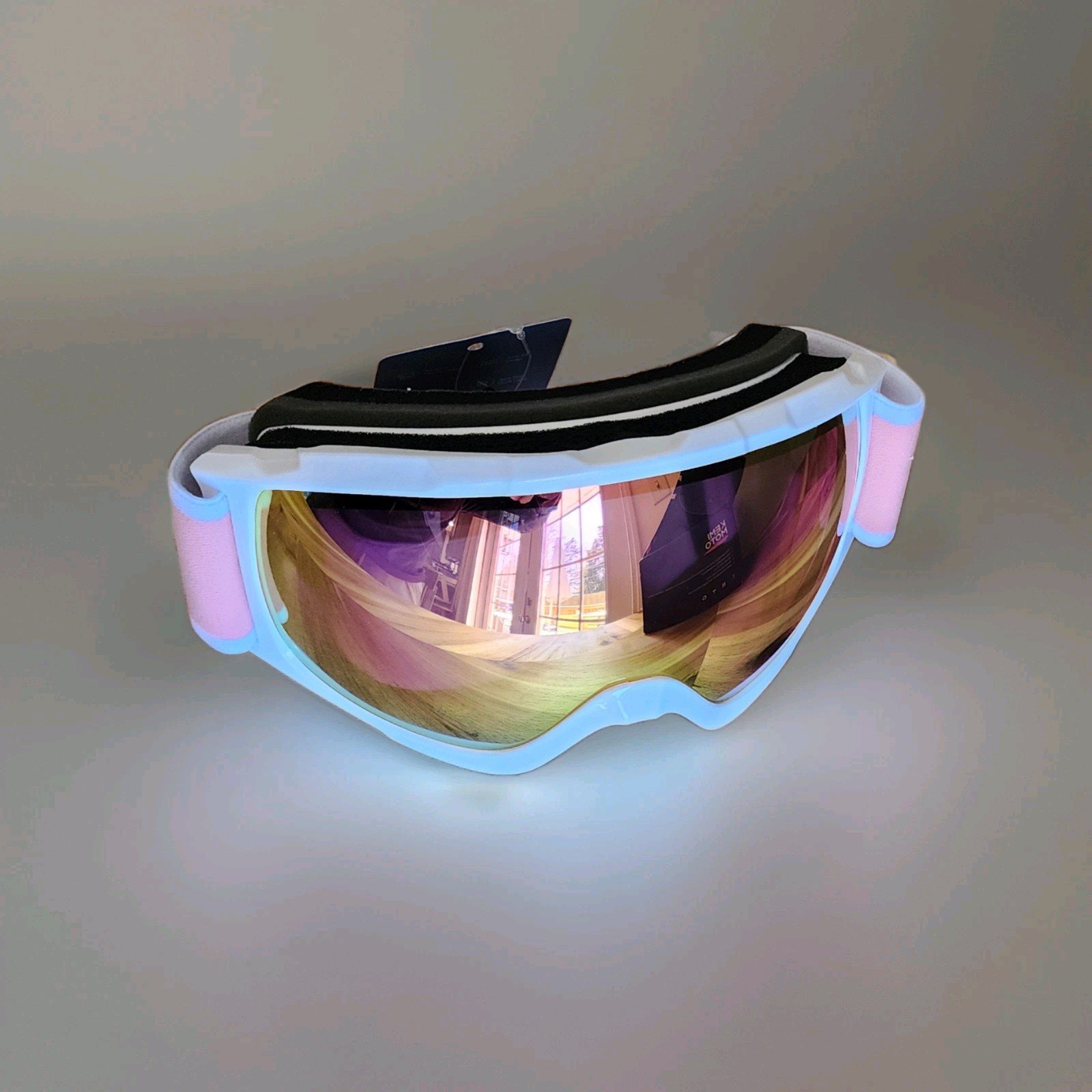 Findway Youth Ski Snowbaord Goggles Pink  White With Pink Lenses