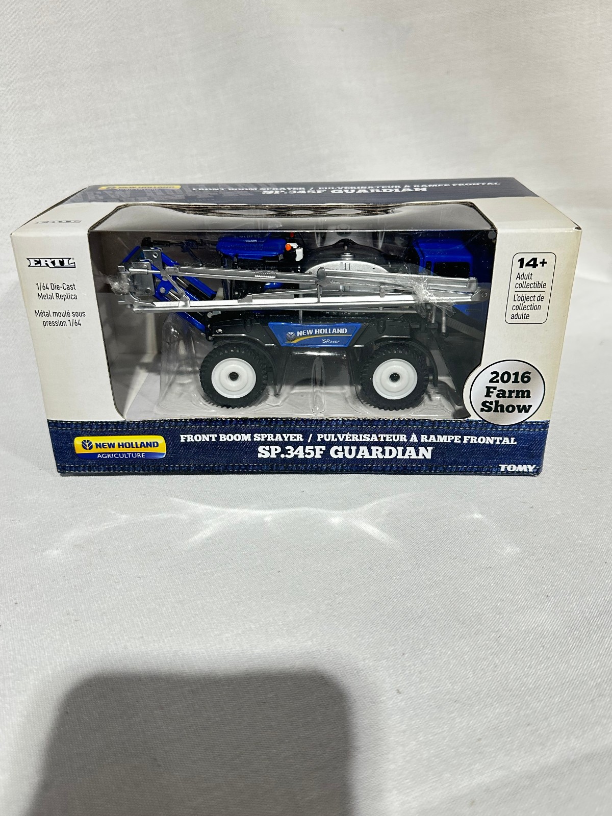 New Holland SP.345F Front Boom Sprayer 2016 Farm Show   By Ertl  1/64th Scale