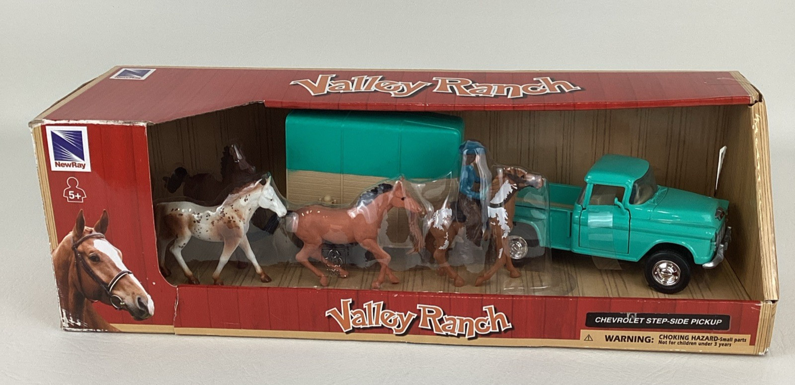 Valley Ranch Playset Chevrolet Step Side Pickup Truck Trailer Horses New Ray