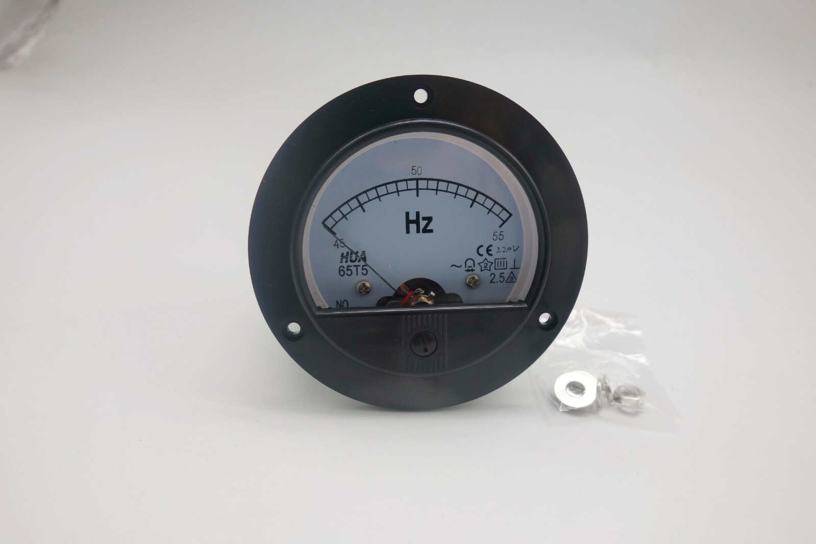 1PC 45-55HZ 220V Round Dia.90mm 65T5 plastic Analogue Frequency Panel Meter
