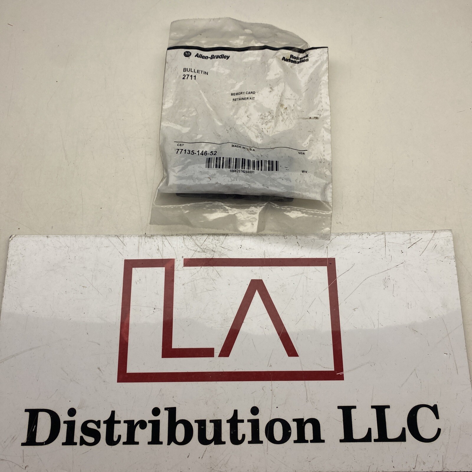 Allen Bradley 77135-146-52 Memory Card Retainer Kit, New