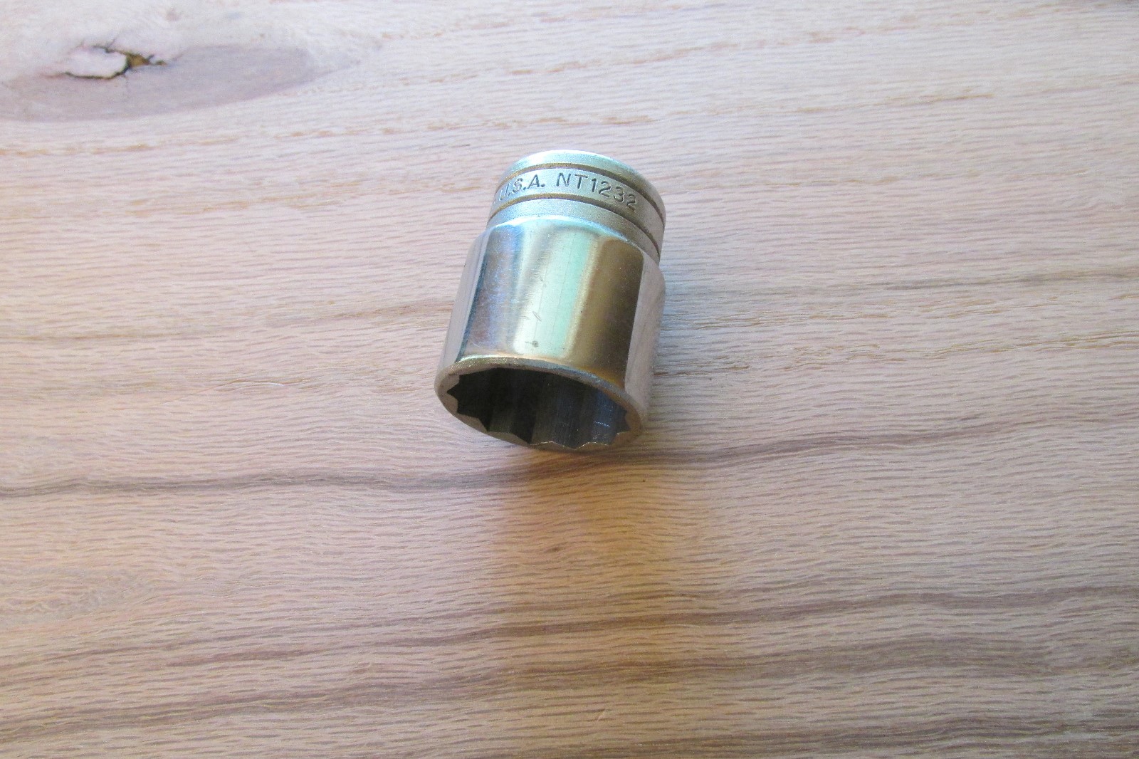 Nice New Britain NT1232 1" Socket 1/2" Drive 12 Point