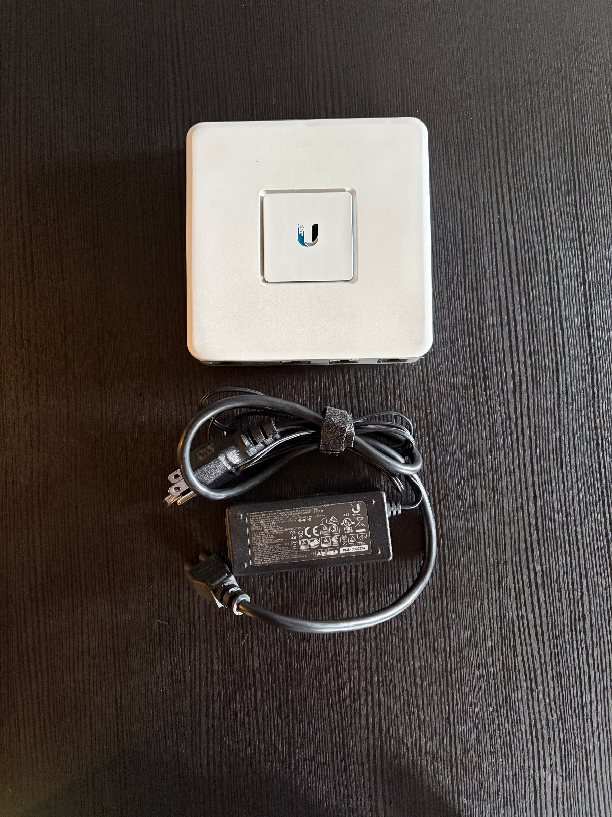 Ubiquiti UniFi Security Gateway (USG) – Good Condition – w/ Power Adapter