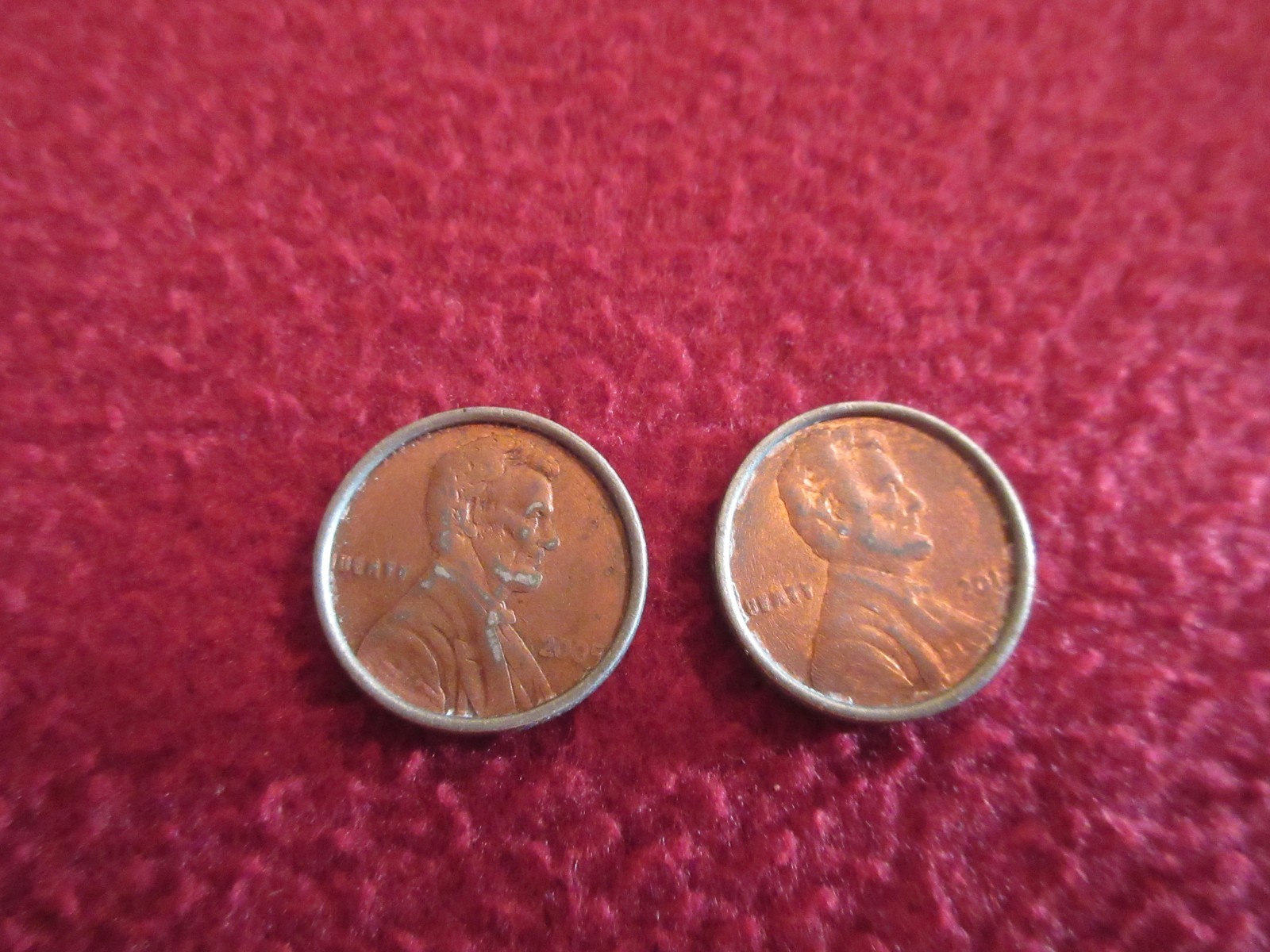 2017 & 2005  SHIELD    LINCOLN CENTS  ERRORS ?