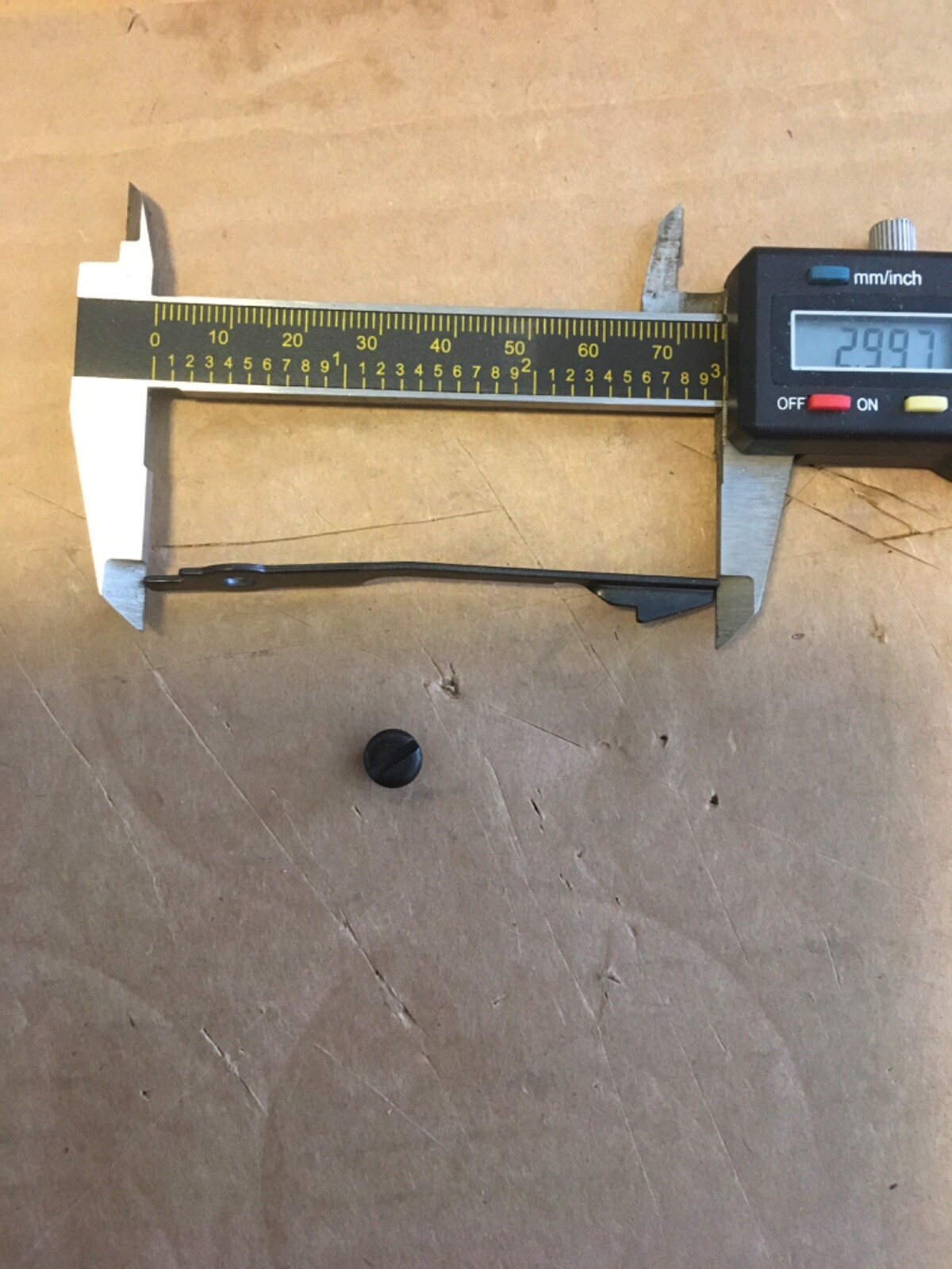 NOS Mossberg 835 Extractor, & Screw