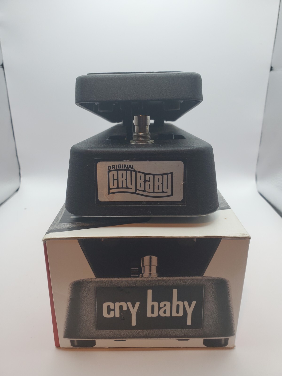 Original Jim Dunlop Cry Baby GCB-95 Standard Wah Wah Guitar Pedal with Box