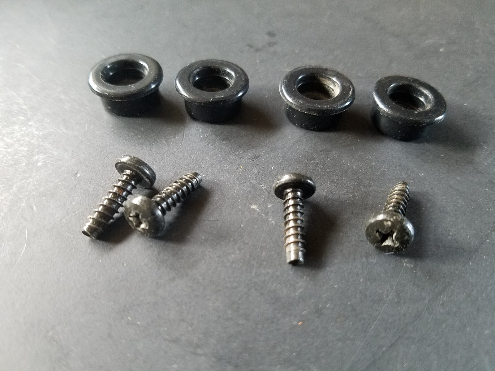 Original Case Screws For a Marantz MR 1120 Receiver