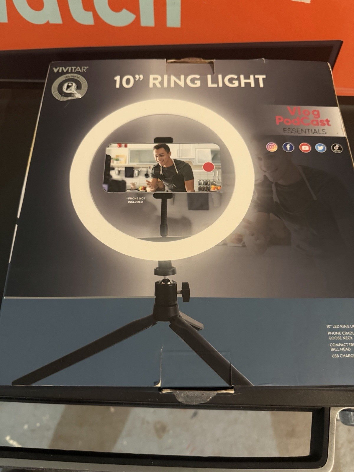 Vivitar 10" Ring Light with Stand/Tripod, USB Charging, Black/White