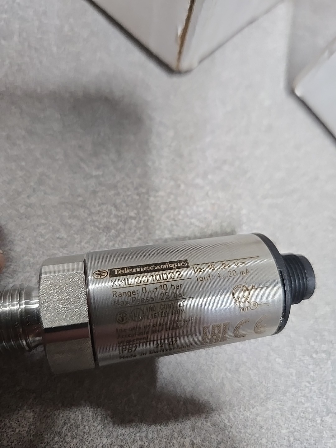 xml6g010d23 Pressure Transmitter