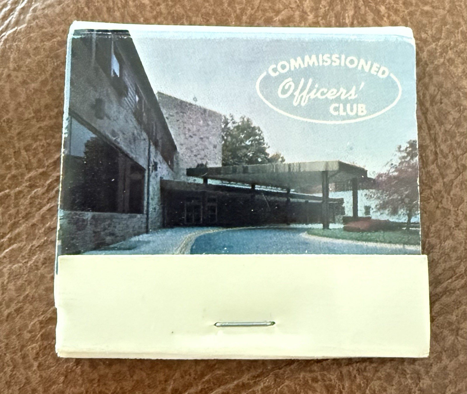 Vintg Commissioned Officers Club National Naval Medical Ctr Bethesda Matchbook ￼