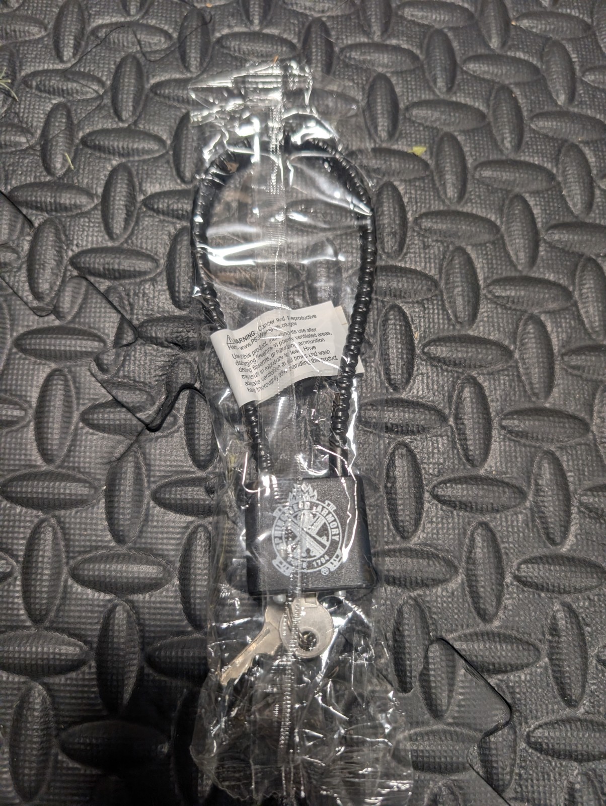 Springfield armory Black Steel Pistol Cable Lock w/ 2 Keys