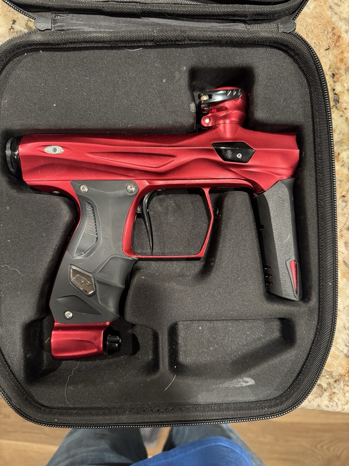 Shocker AMP Electronic Paintball Marker Red w/ Shocker Zip Case