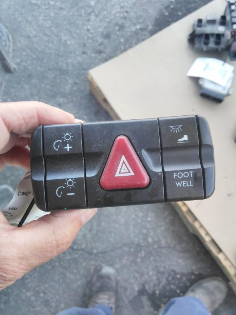 Replaces 2012 FREIGHTLINER CASCADIA 113 ELECTRICAL COMPONENT ,  FL