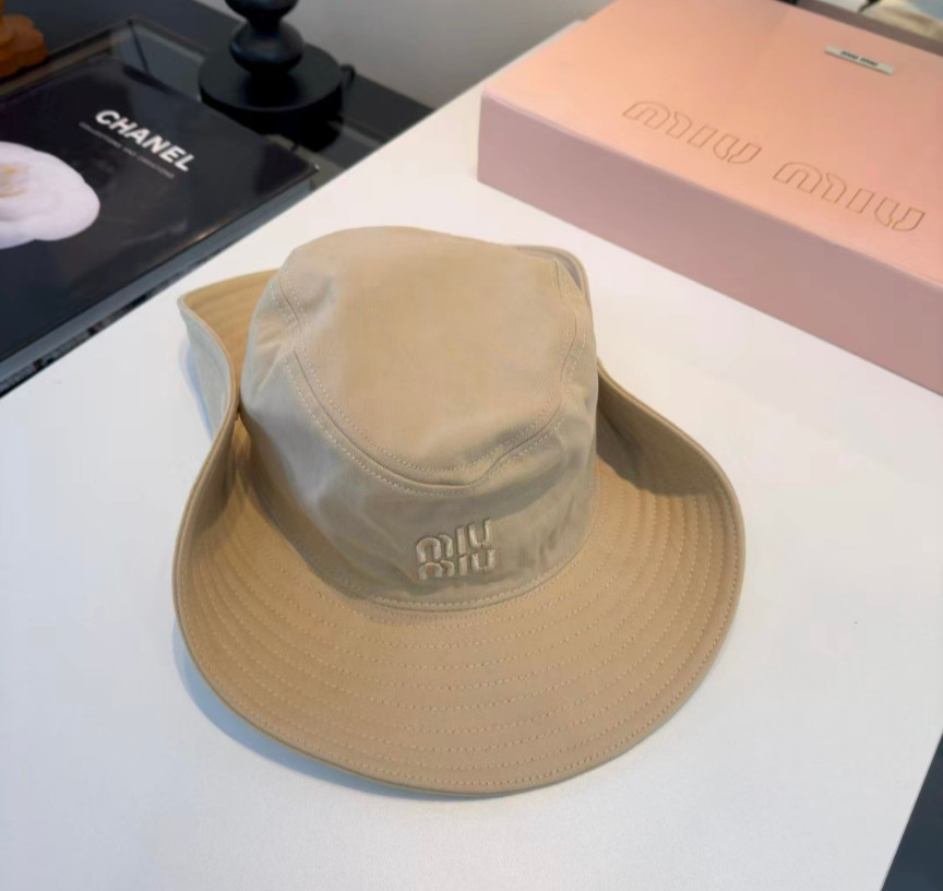 Miu Miu Embroidered Logo Drill Hat Beige 56-57cm No Box New