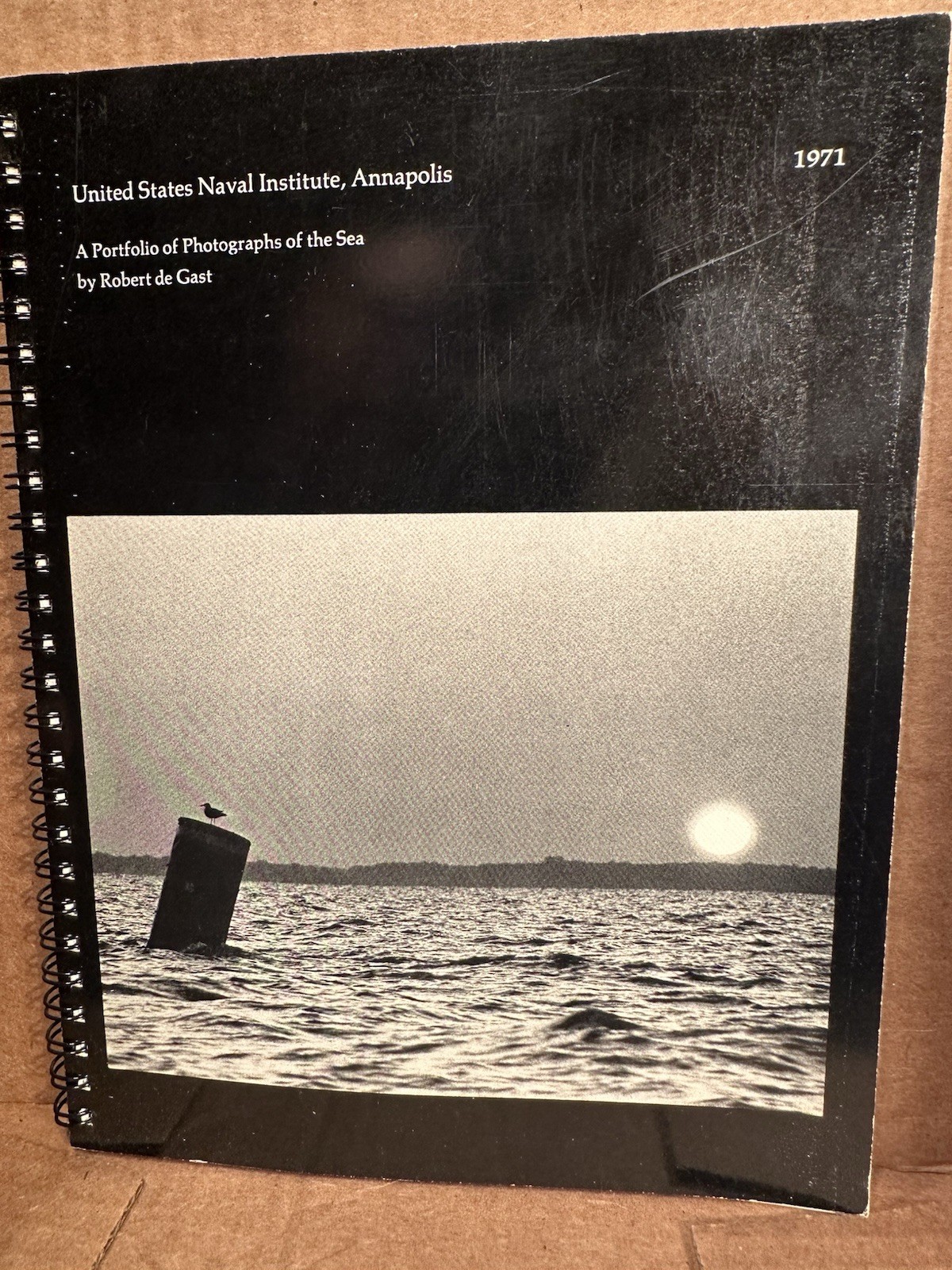 Vintage 1971 United States Naval Institute calendar/notebook. Photos Of the Sea
