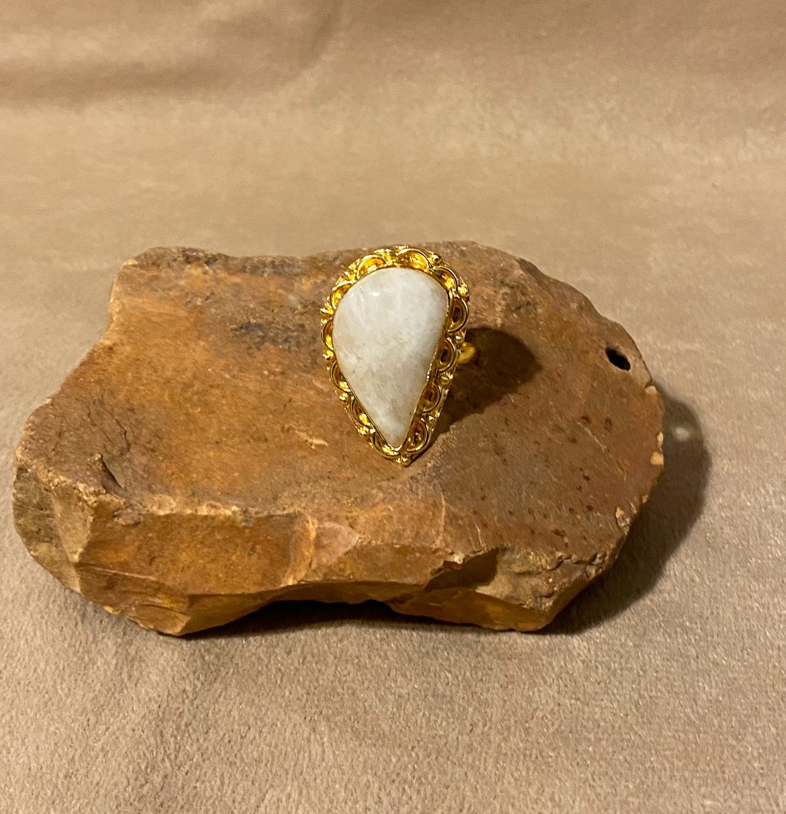 Milky Quartz Size 7 Ring Gold Filigree Electroplate Artisan