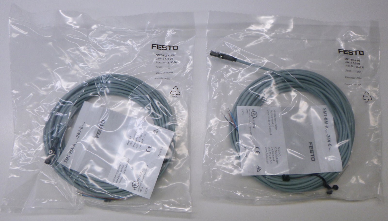 Festo SMT-8M-A-PS-24V-E-5,0-OE Proximity Sensor, T-Slot, PNP, 574336, Lot of 2