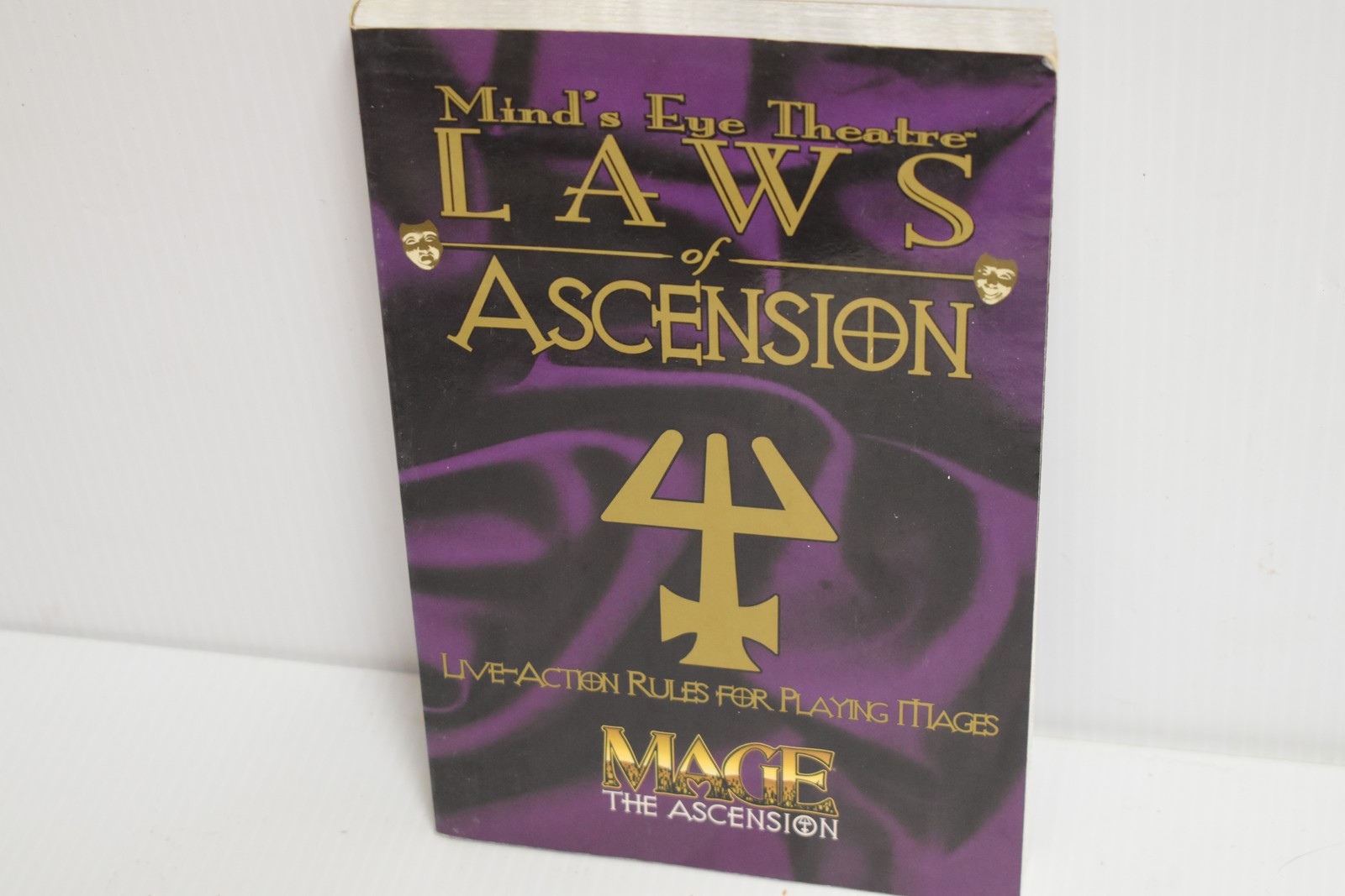 Mind's Eye Theatre Laws of Ascension Mage The Ascension WW5022 White Wolf(RPB987