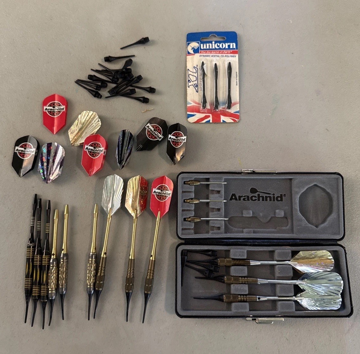 Arachnid Soft & Metal Dart Tip Set With Vintage Preowned Lot Bundle W/ Case