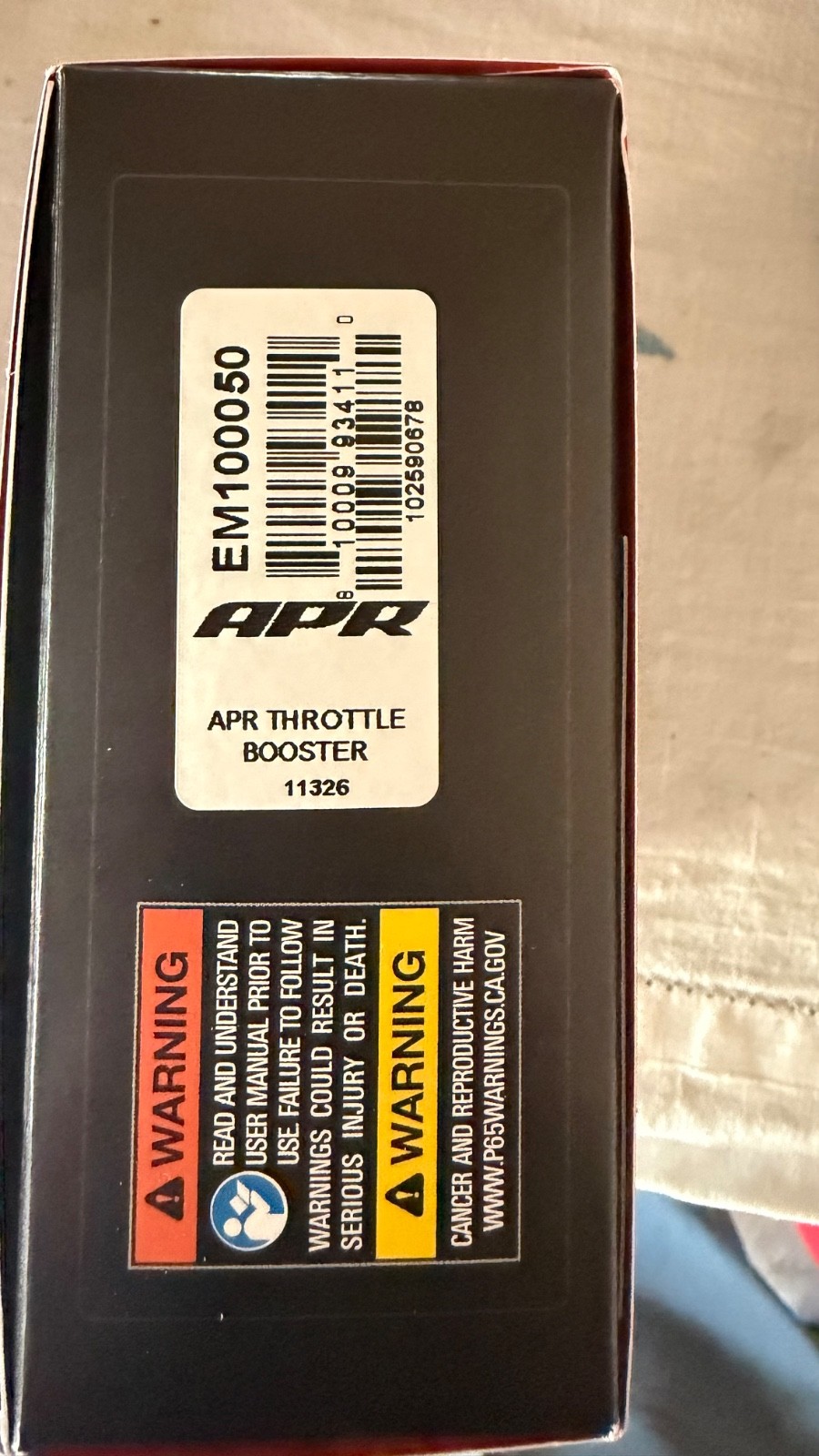 APR THROTTLE BOOSTER W/ WIRELESS CONTROLLER PART # EM100050