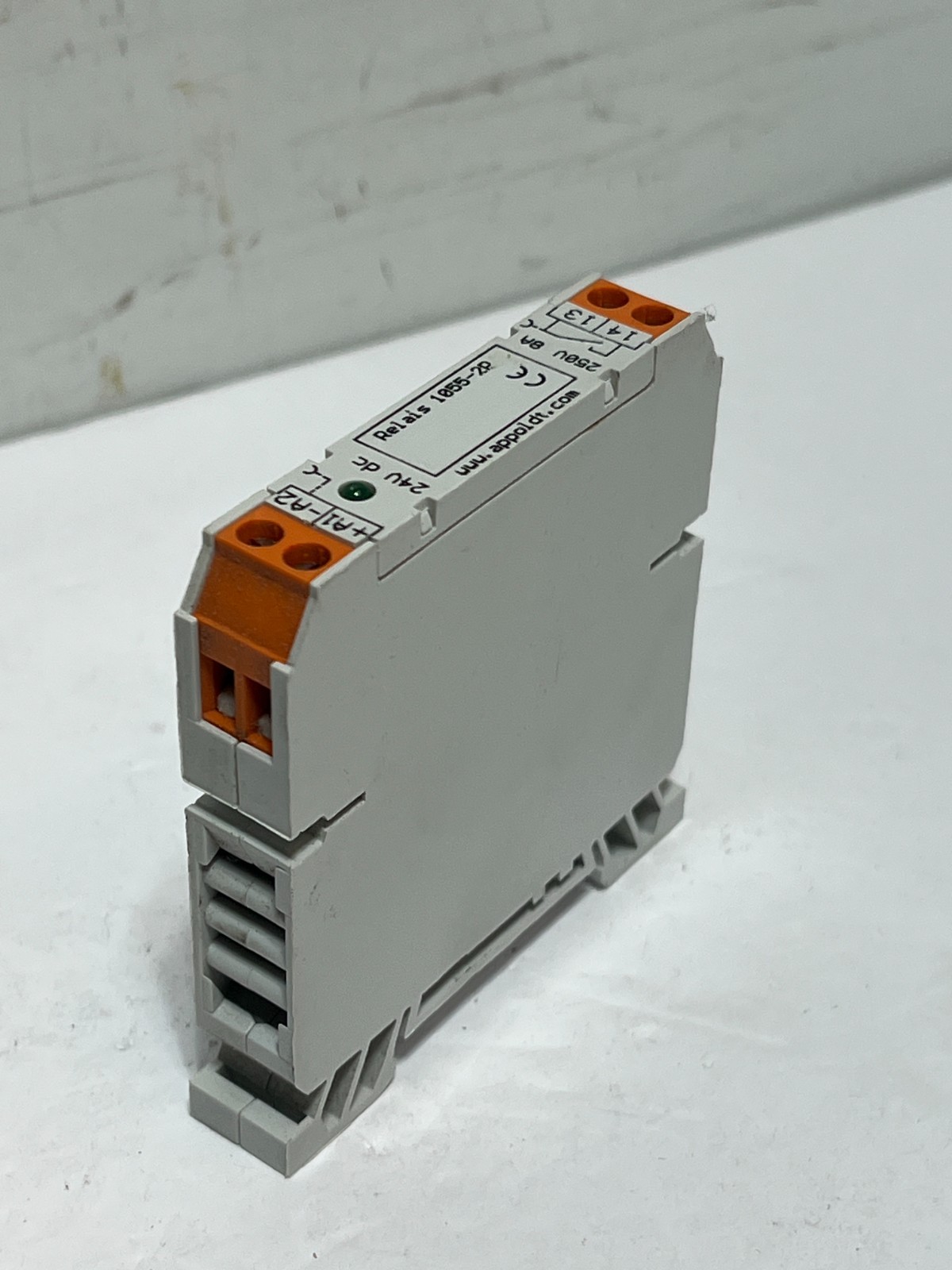 Appoldt 1055-2P Solid State Relay 24VDC Control 250VAC 8A SSR
