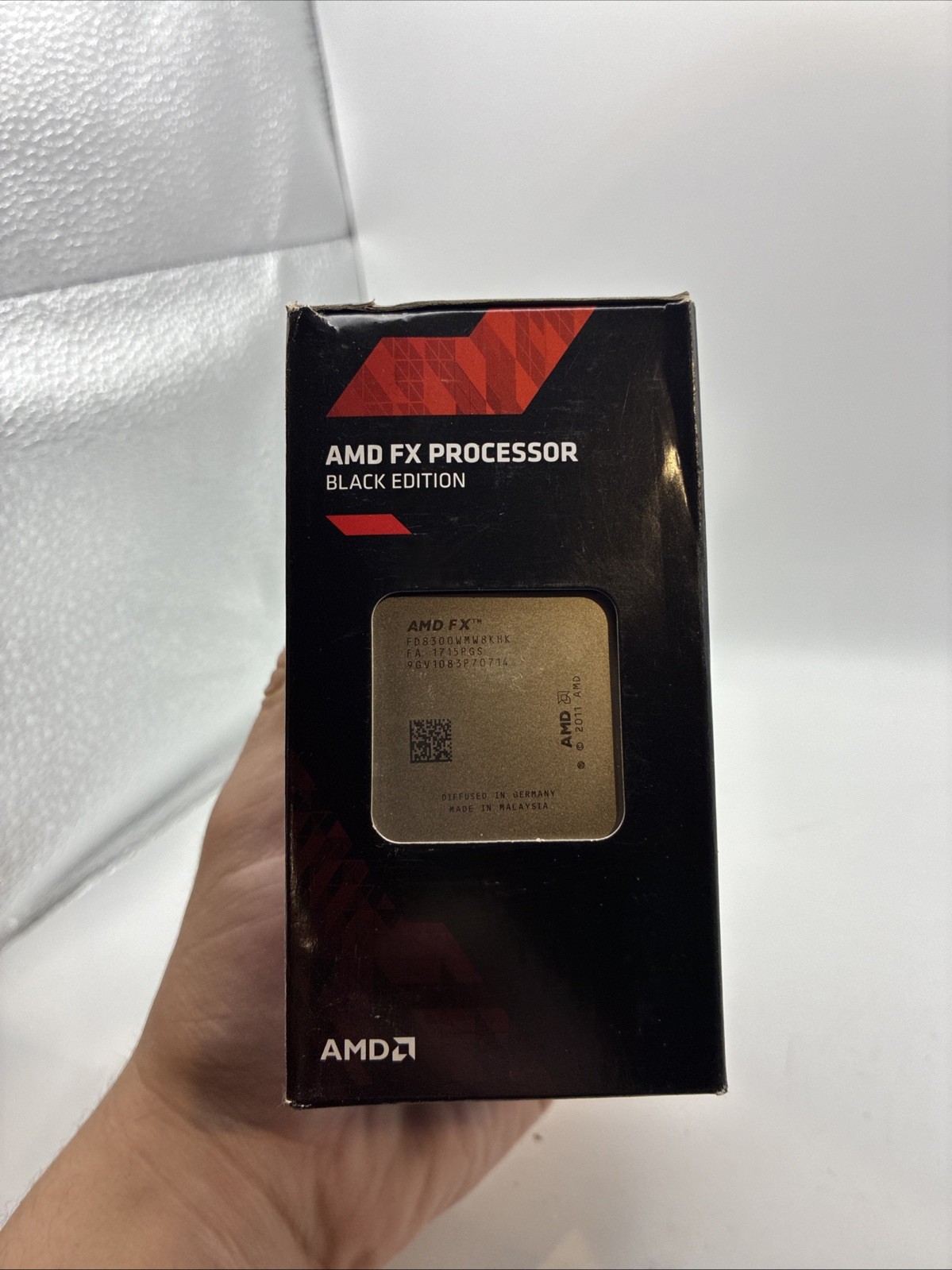 AMD FX 8-Core Black Edition FX-8300 3.3 GHz Processor (FD8300WMHKBOX)