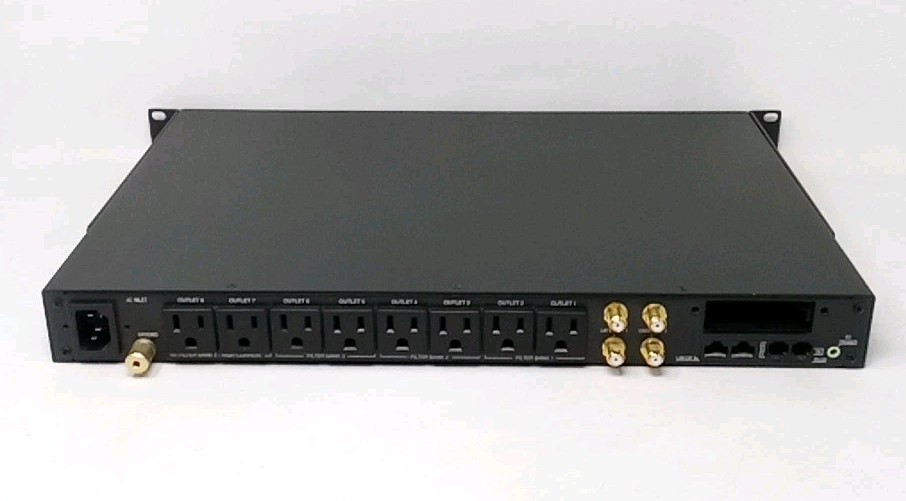 Panamax M4315-PRO Power Conditioner *READ*