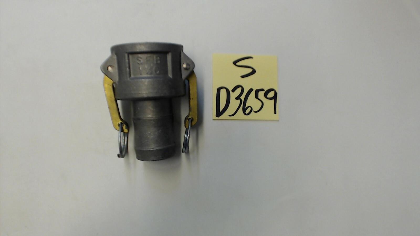1 1/2 Aluminum Can Coupler (Brass Cans)