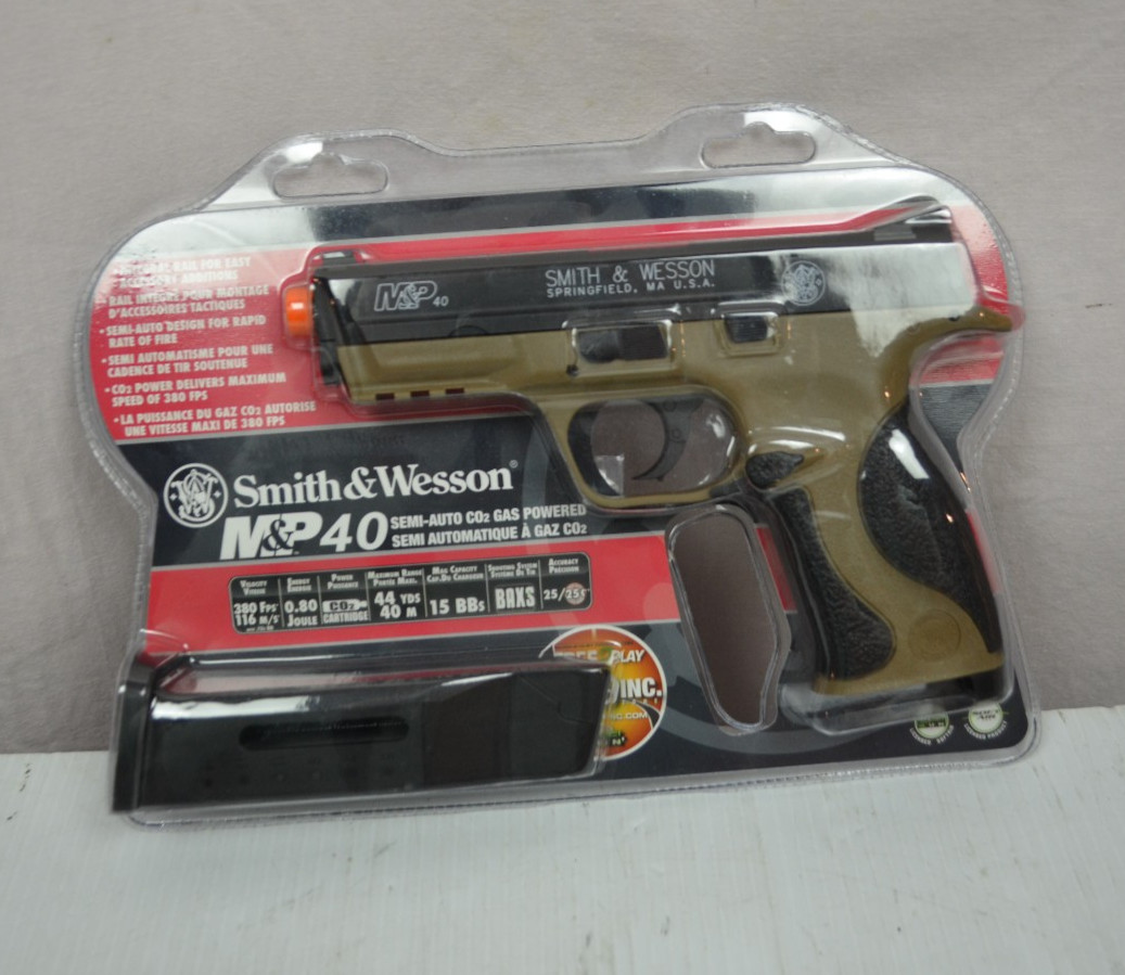 Smith & Wesson M&P 40 4.5MM CO2 BB Gun Black/Tan semi automatic new in package
