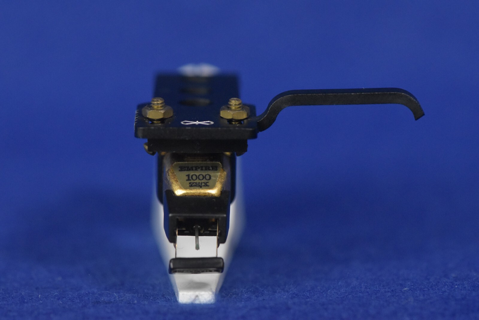 EMPIRE 1000ZE/X Cartridge W/ Headshell  In Excellent Condition