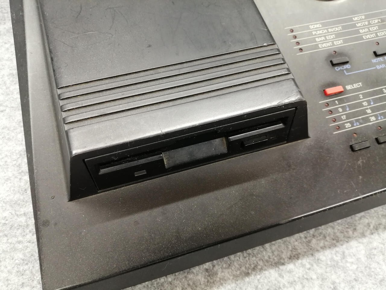 KAWAI Q-80 Digital Midi Sequencer Floppy Sequencer Emulator Drive Junk