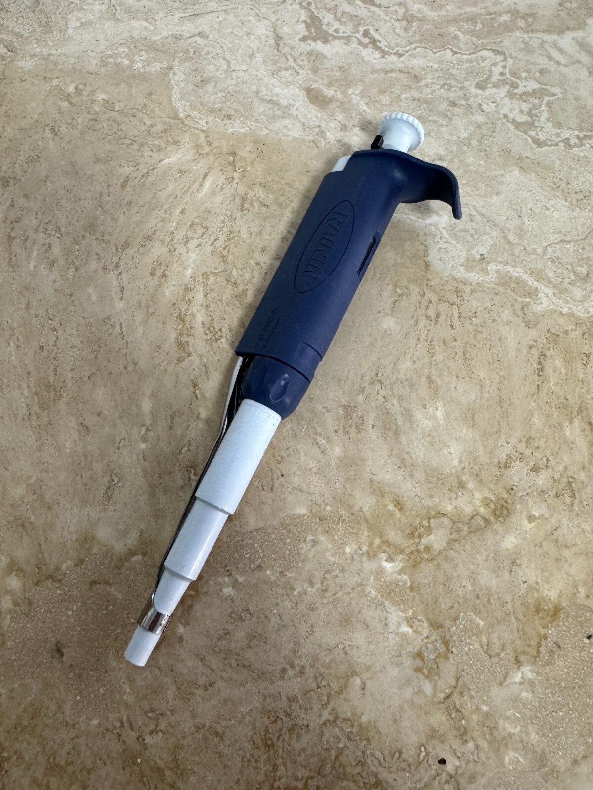 Rainin Pipet-Lite LTS Pipette L-1000 #16132