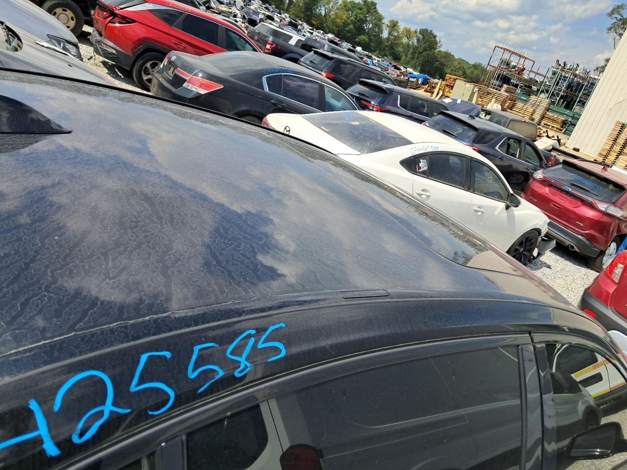 750IL 2013 Glove Box 4778425