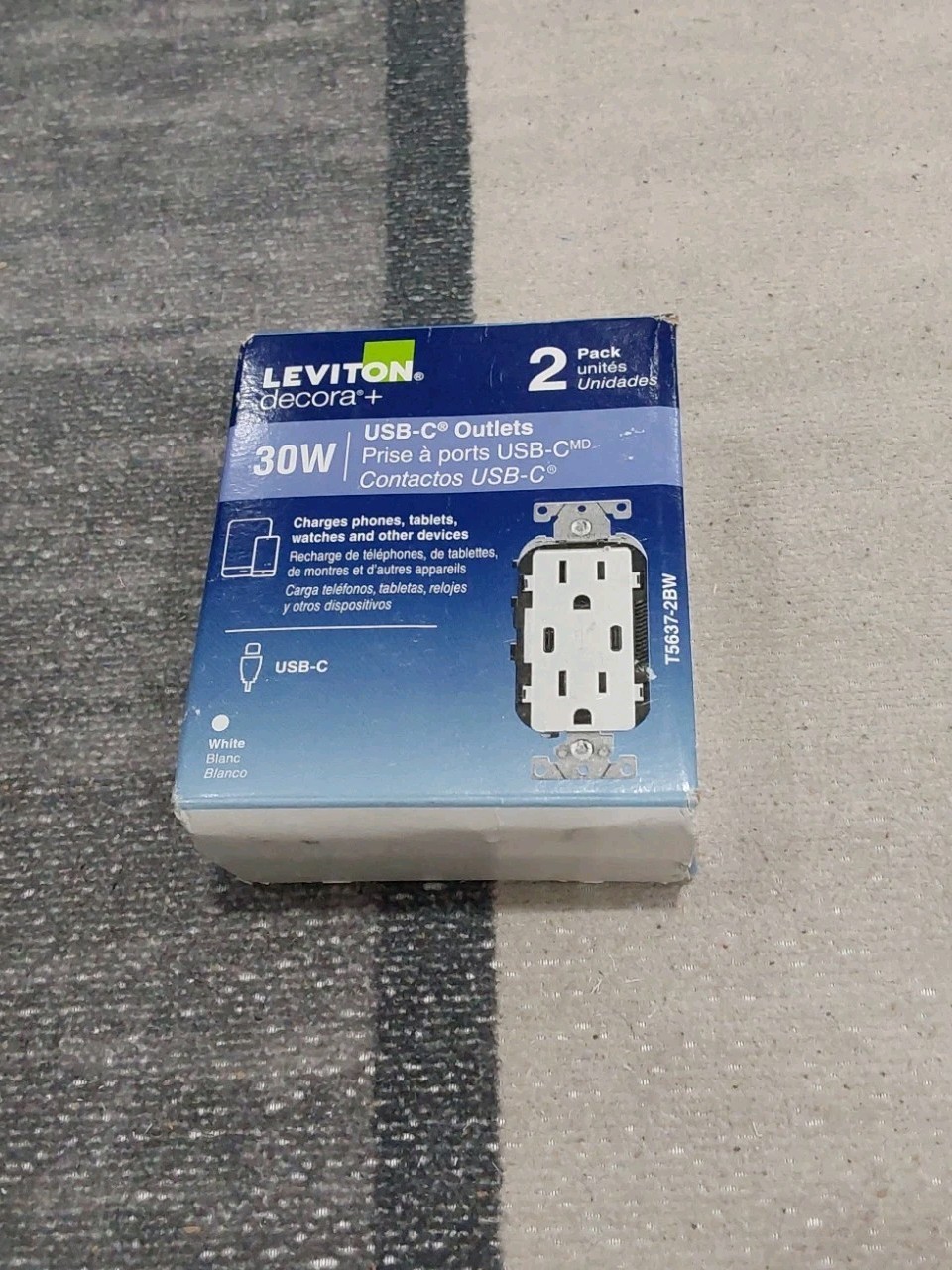 Leviton USB-C Outlets 30W T5637-2BW 6A USB Charger 15A-125V AC/CA White (2 Pack)