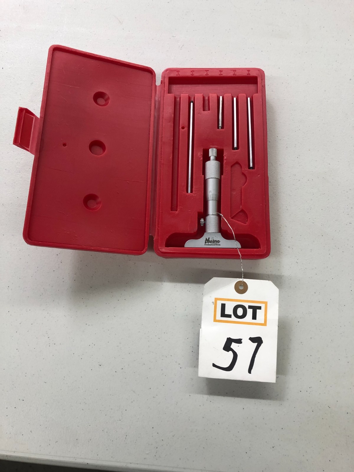 Nuline #1602-3015, 0-4" Depth Micrometer Set with 2.5" Base, 0.001" Res