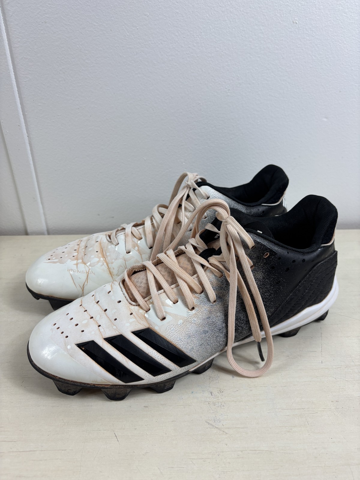 Adidas Ironskin Soccer Cleats Shoes Mens 9.5 Black White Firm Ground Football