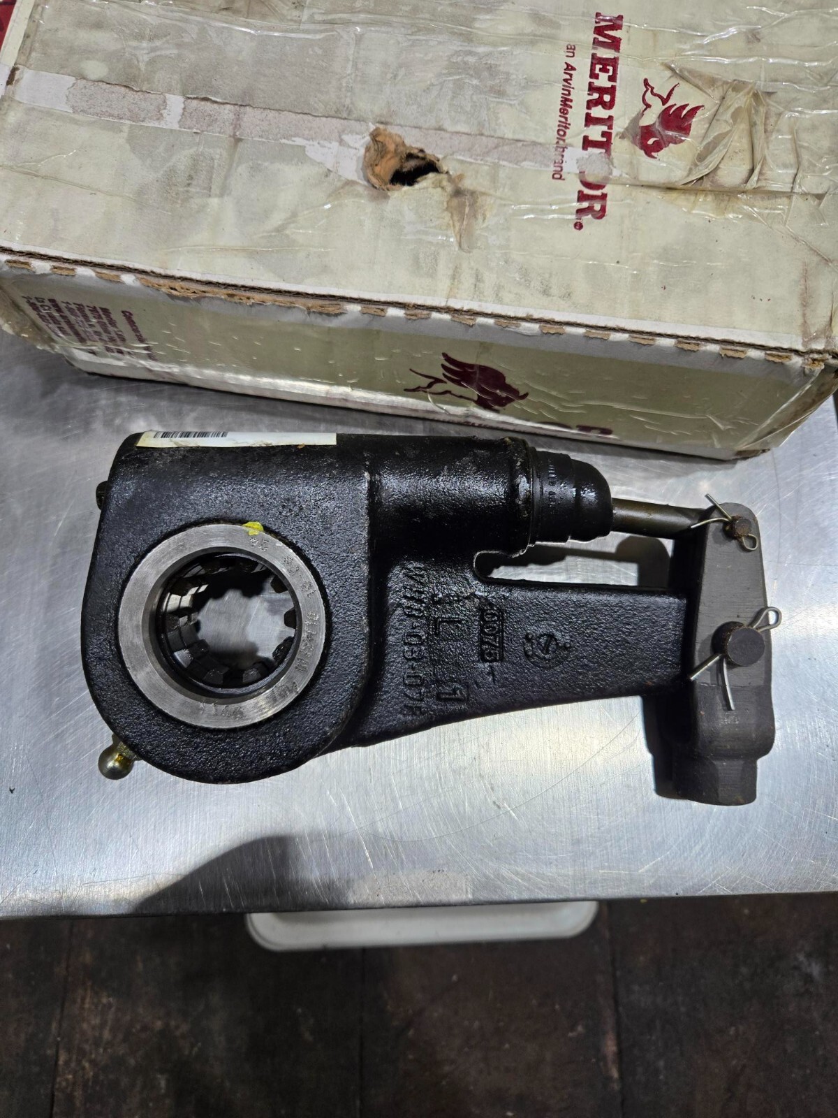 Meritor 3133373 LH slack adjuster