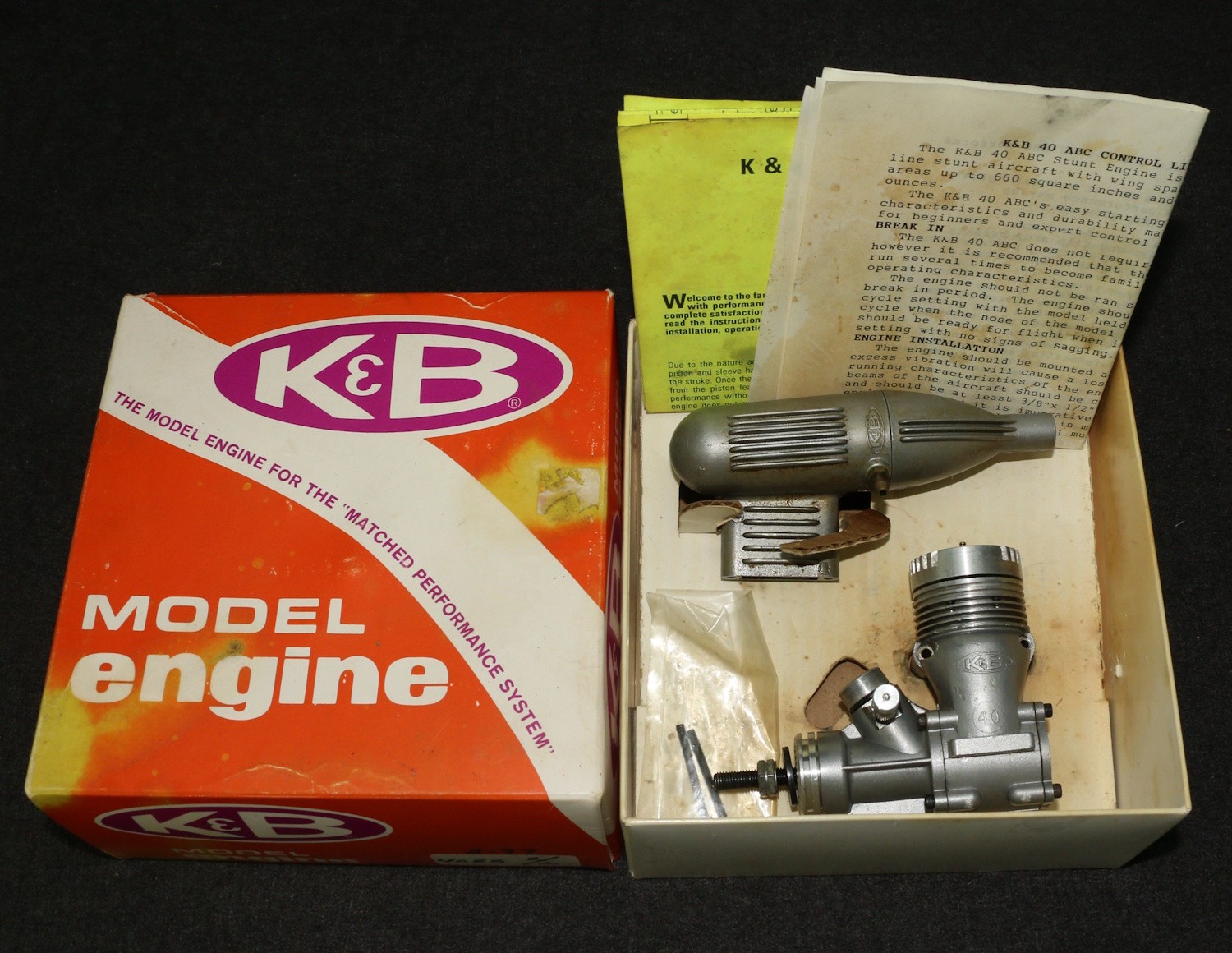 CL Model Airplane Engine K&B 40 No. 4050 +Muffler Aero Bxd