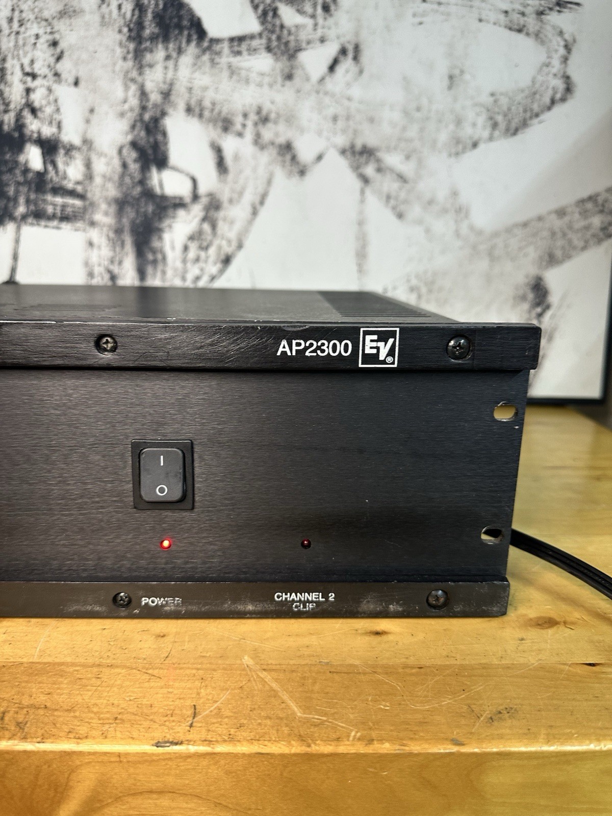 Electro-Voice EV AP2300 Power Amplifier Amp + APX Crossover