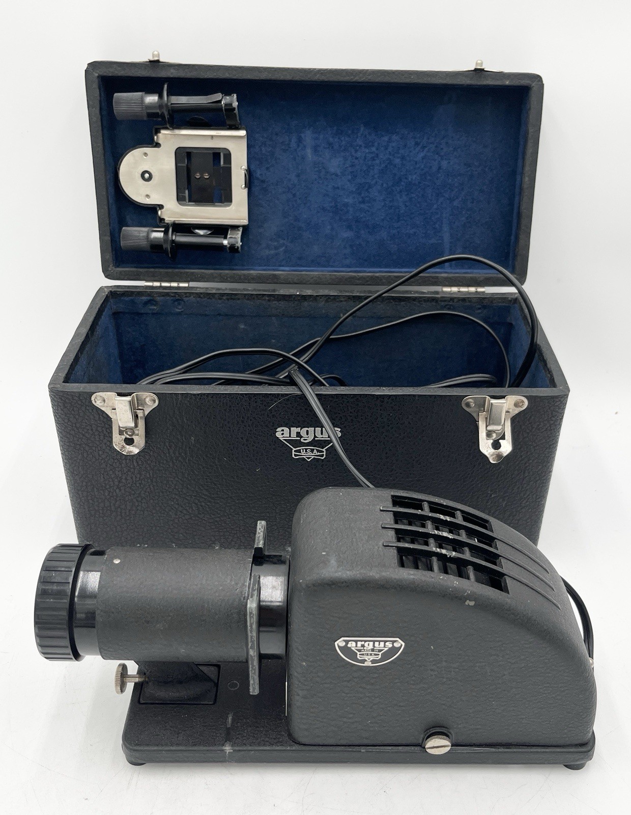 Vintage Argus PA 100 Slide Projector 4" Anastigmat With Case - Made In USA