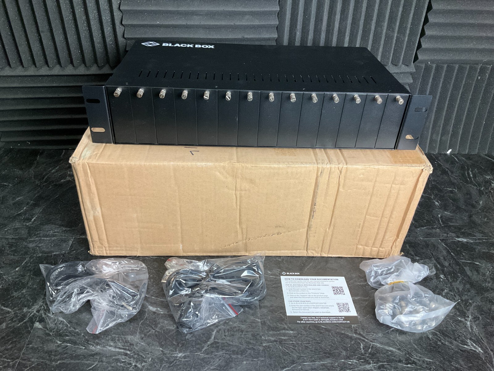 BlackBox Pure Networking 14 Slot Media Converter Chassis LHGC-RACK ✅❤️️✅❤️️