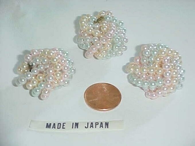 6 VINTAGE JAPANESE ASSORTED COLOR PASTEL PEARLS BEADED 1.5" LOVE KNOTS L756