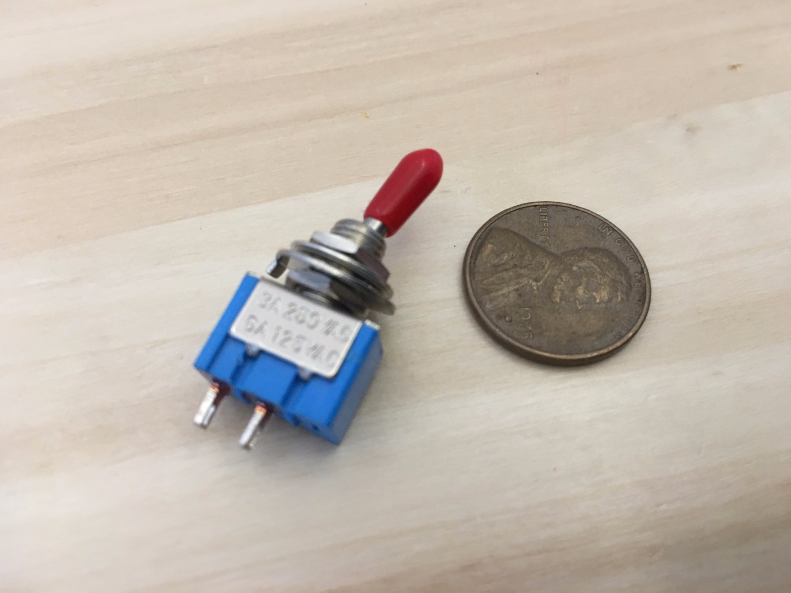 1 pcs RED sleeve cap boot Toggle Switch SPST MTS-101 6mm 1/4 small on off b12